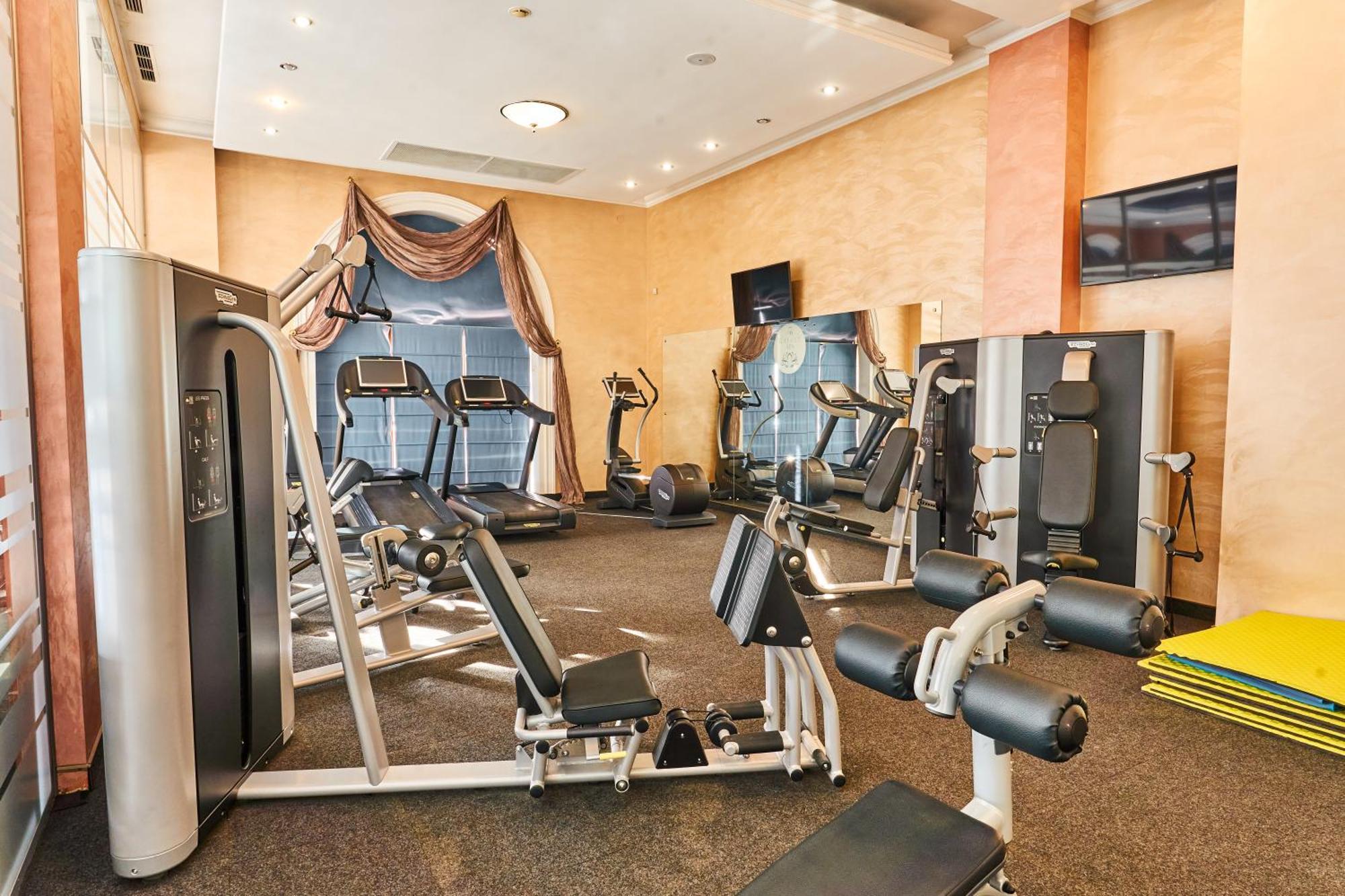 Kainar Hotel Shymkent Esterno foto