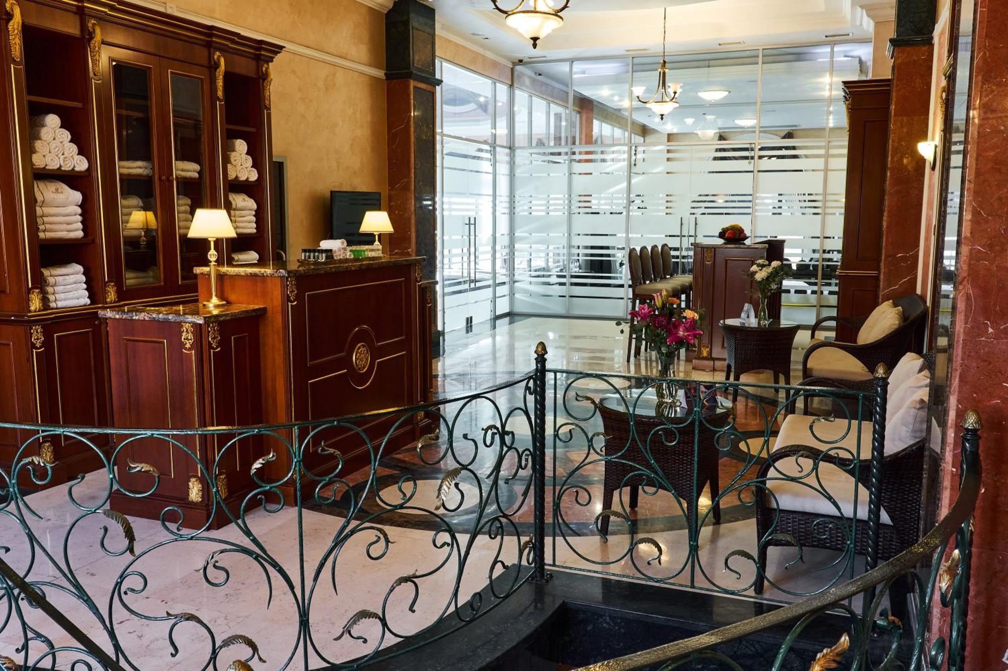 Kainar Hotel Shymkent Esterno foto