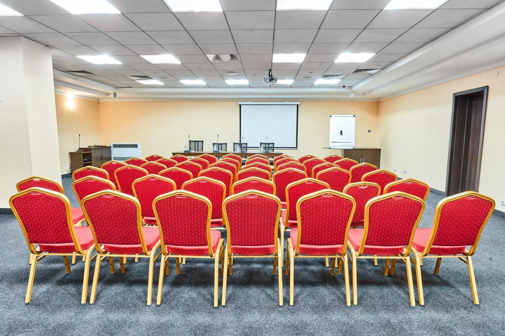 Kainar Hotel Shymkent Esterno foto