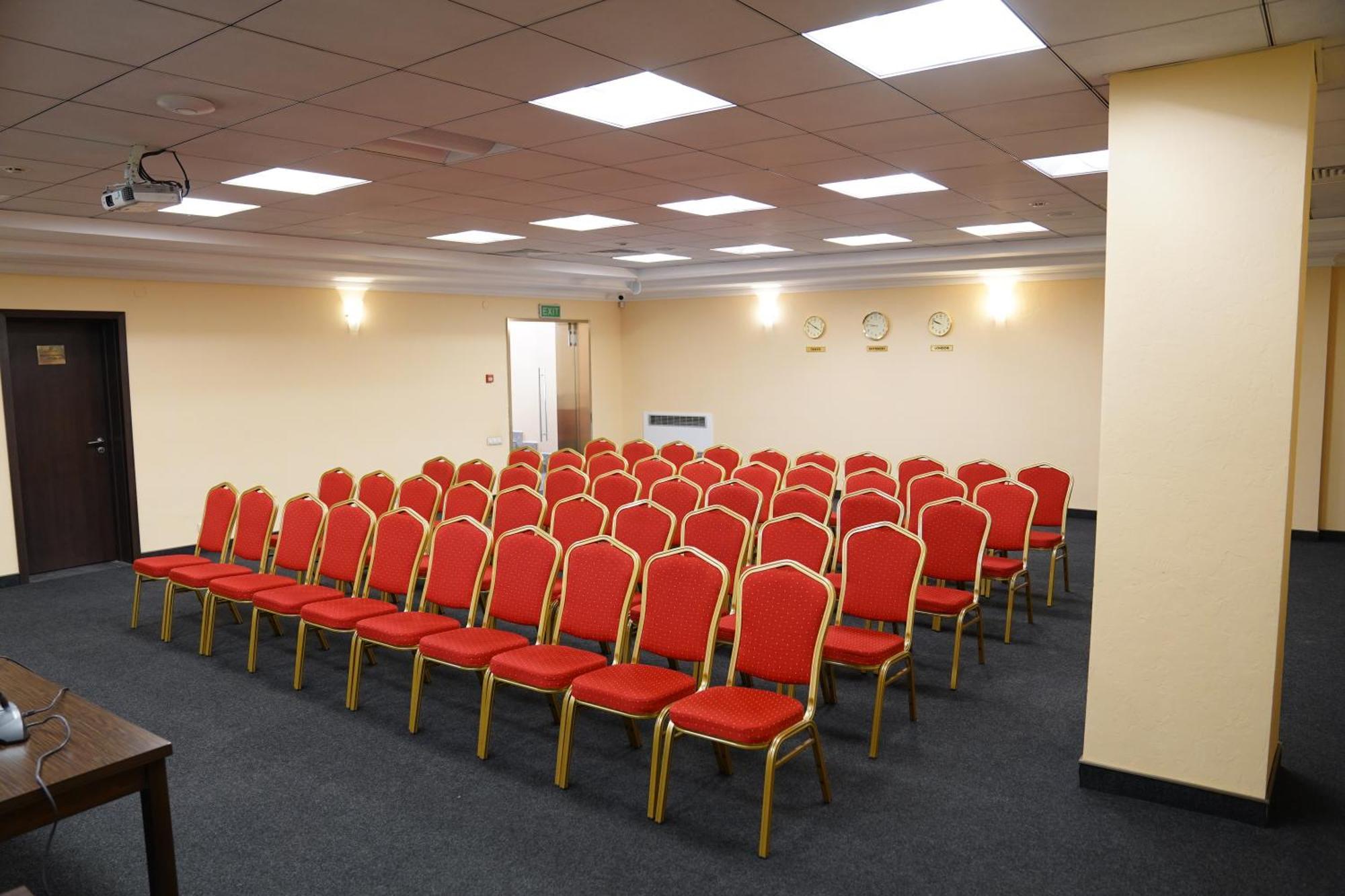 Kainar Hotel Shymkent Esterno foto