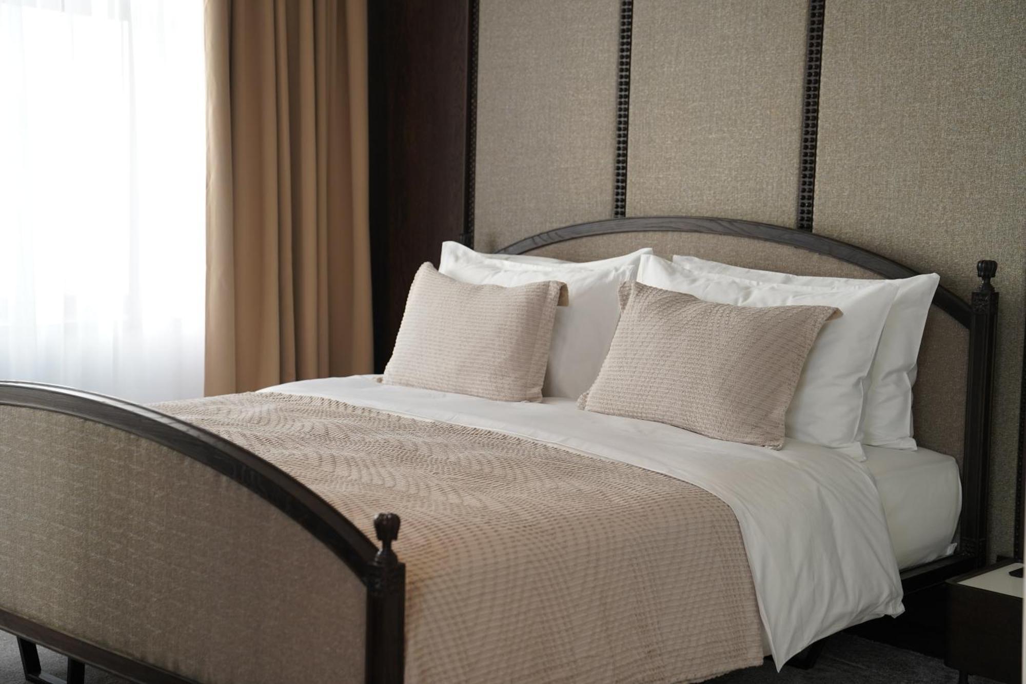 Kainar Hotel Shymkent Esterno foto
